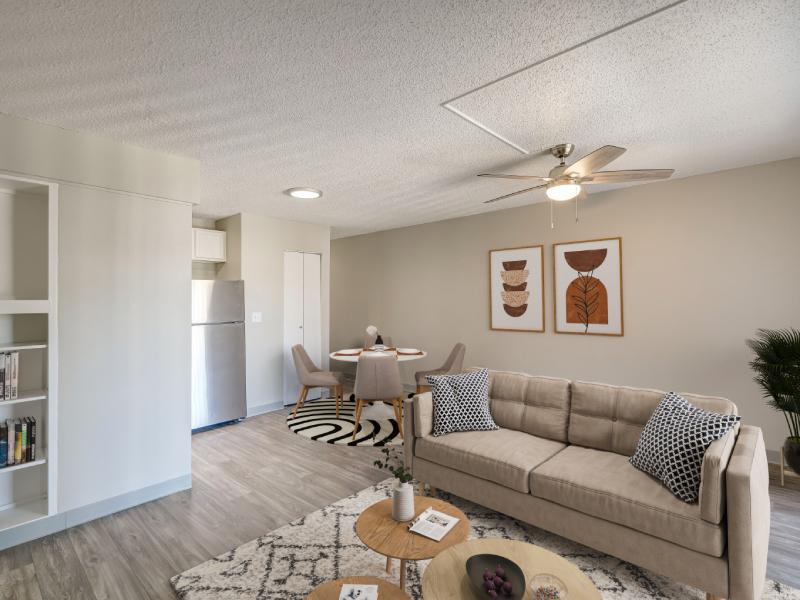 Living Room | Stratus Apartment Homes