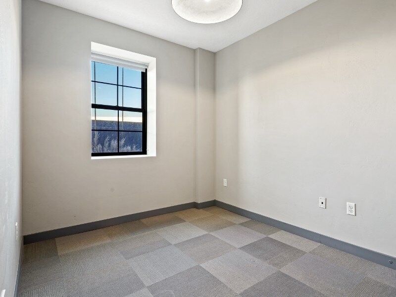 Abundant Natural Lighting in Rooms | 9th East Lofts