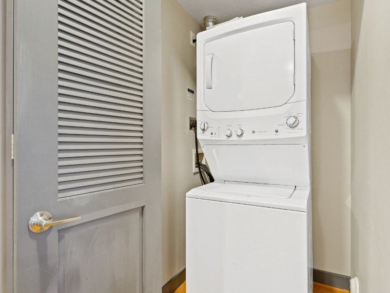 Stacked Washer & Dryer | 9th East Lofts