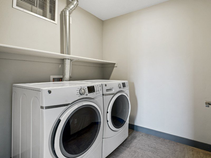Washer & Dryer | 9th East Lofts