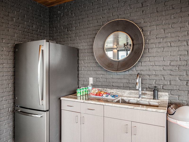 Kitchen | Station 324