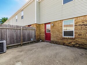Patio | Sharon Green Townhomes