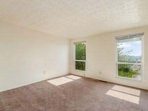 Carpeted Bedroom | Sharon Green Townhomes
