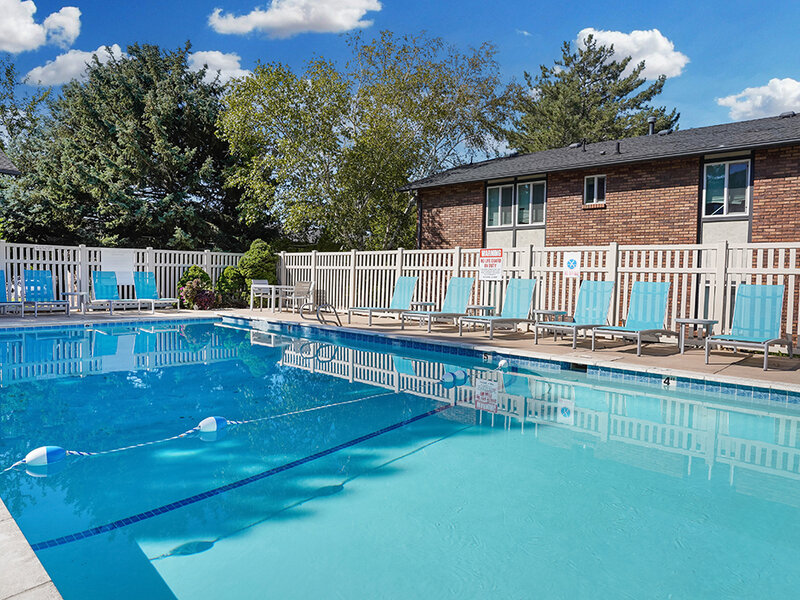 Mountain Ridge Manor Apartments in Ogden