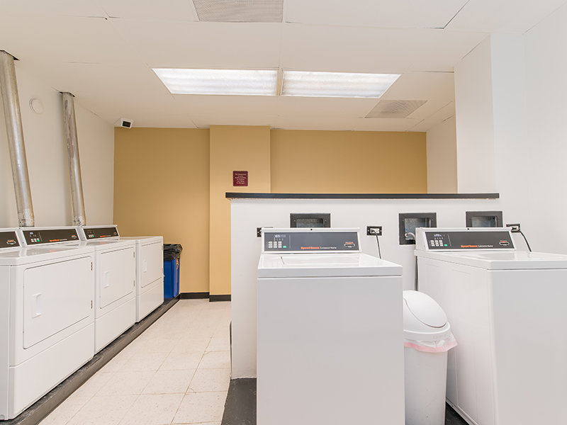 Spacious Washer/Dryer Area | Bryn Mawr Belle Shore