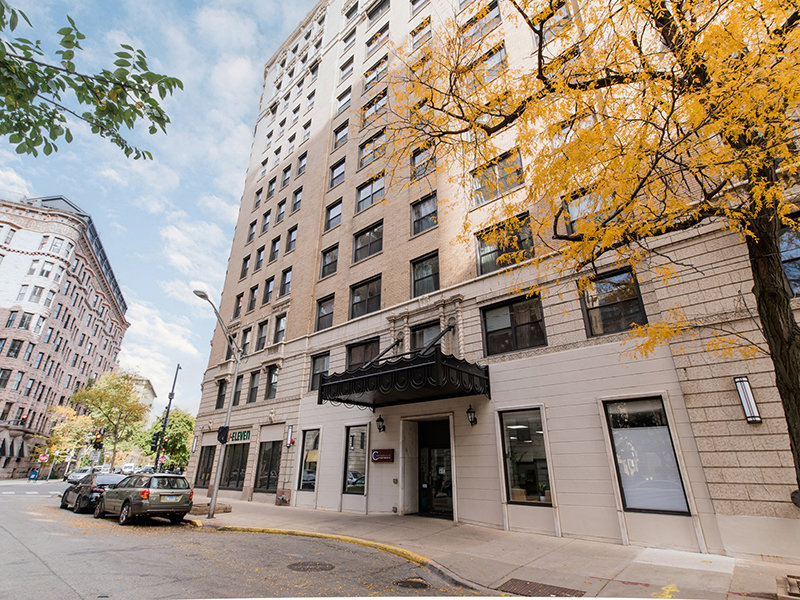 Apartment Building | Commonwealth Apartments