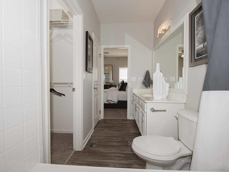 Bathroom | Grand Reserve of Naperville Apartments