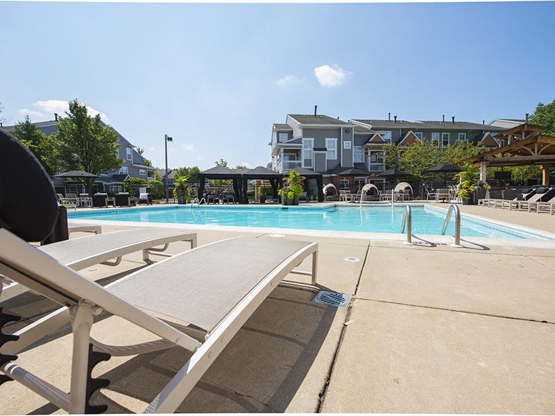 Pool | Grand Reserve of Naperville