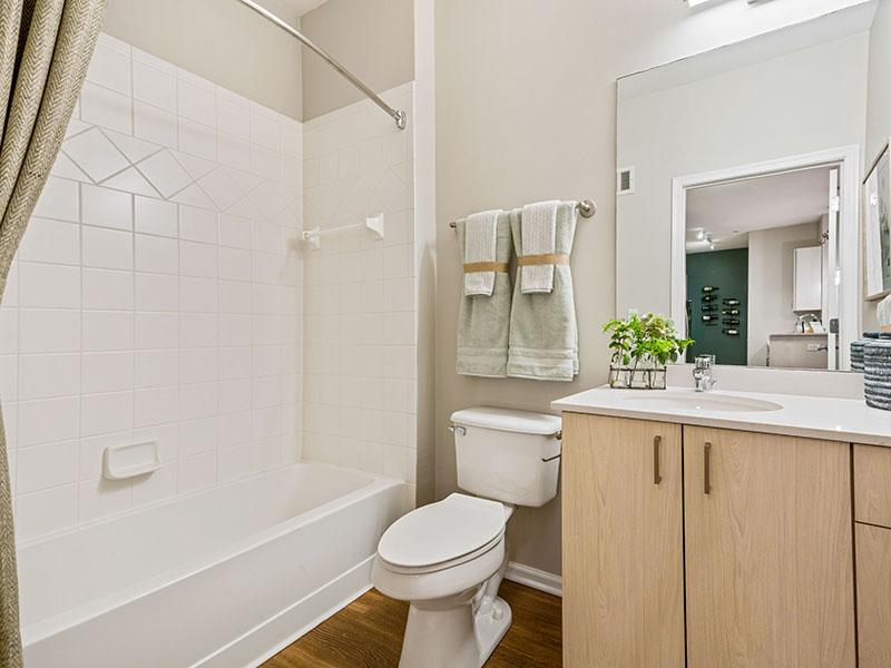 Bathroom | The Reserve Apartments in Evanston, IL