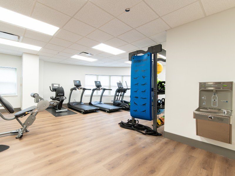 Gym | Lake Park Crescent in Chicago, IL