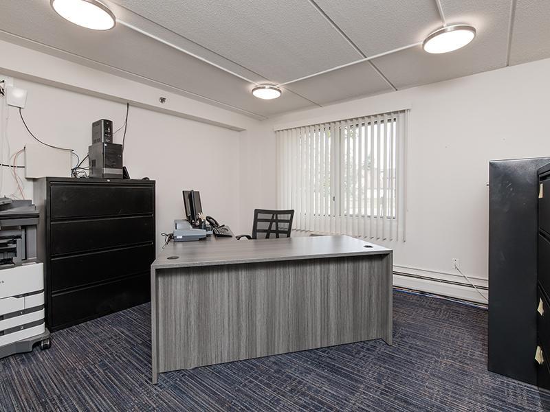 Office | Centennial South Apartments in Mount Prospect, IL