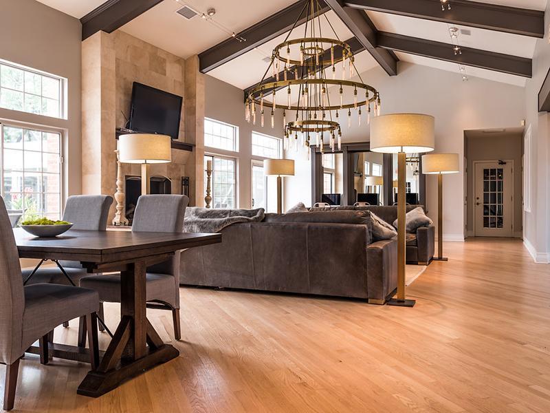 Clubhouse | The Arbors at Brookdale Apartments in Naperville