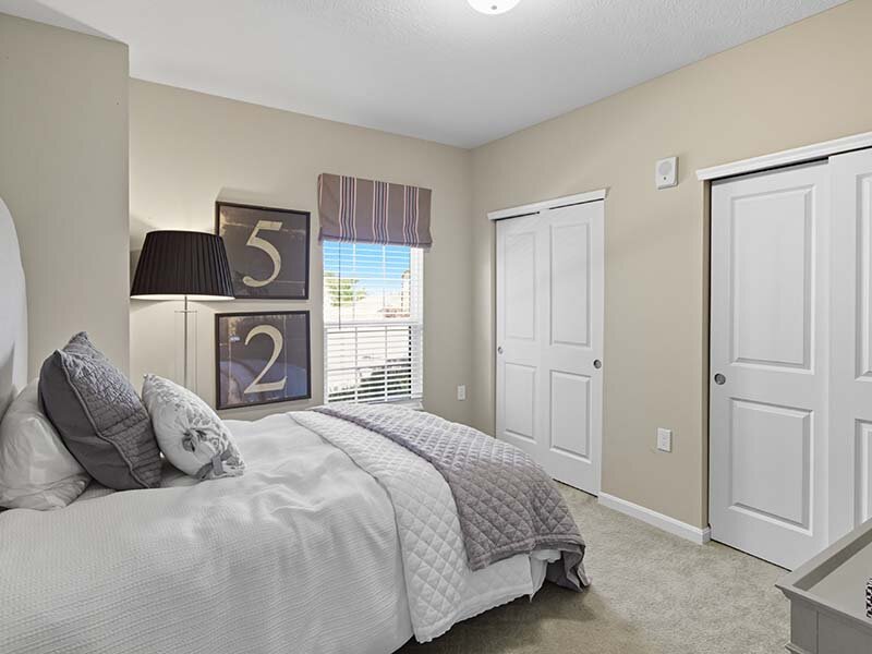 Bedroom | The Monarch Blacklick Creek in Blacklick, OH