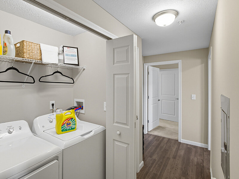 Interior Bathroom | The Monarch Blacklick Creek