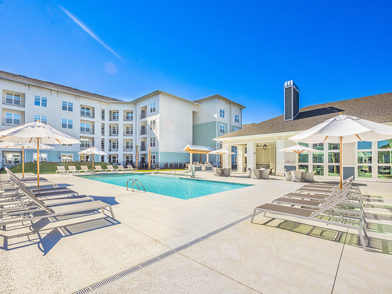 Pool | Atlantic on the Boulevard Apartments for Rent in North Charleston, SC