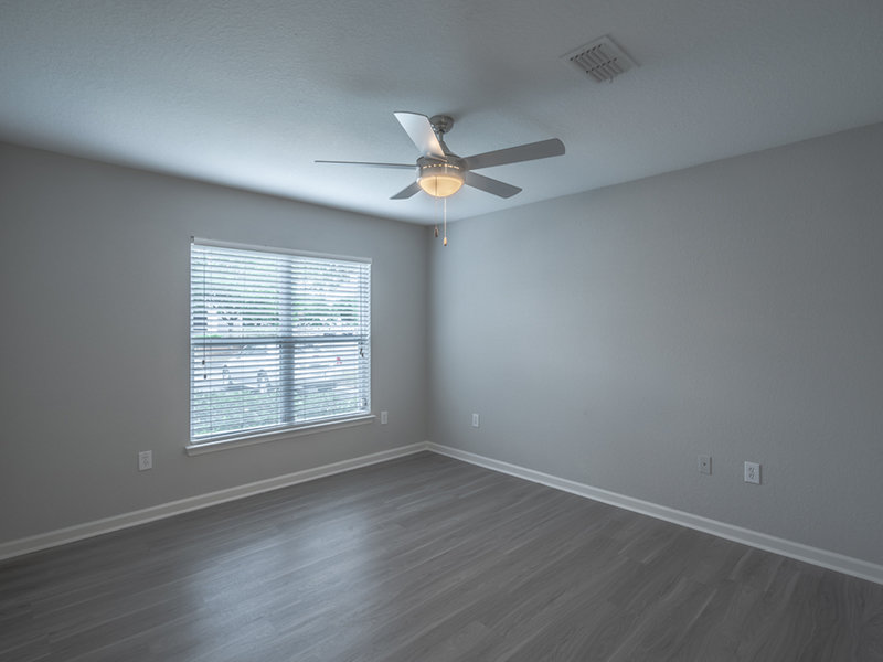 Living Room | Latitude at Wescott Apartments for Rent in Summerville