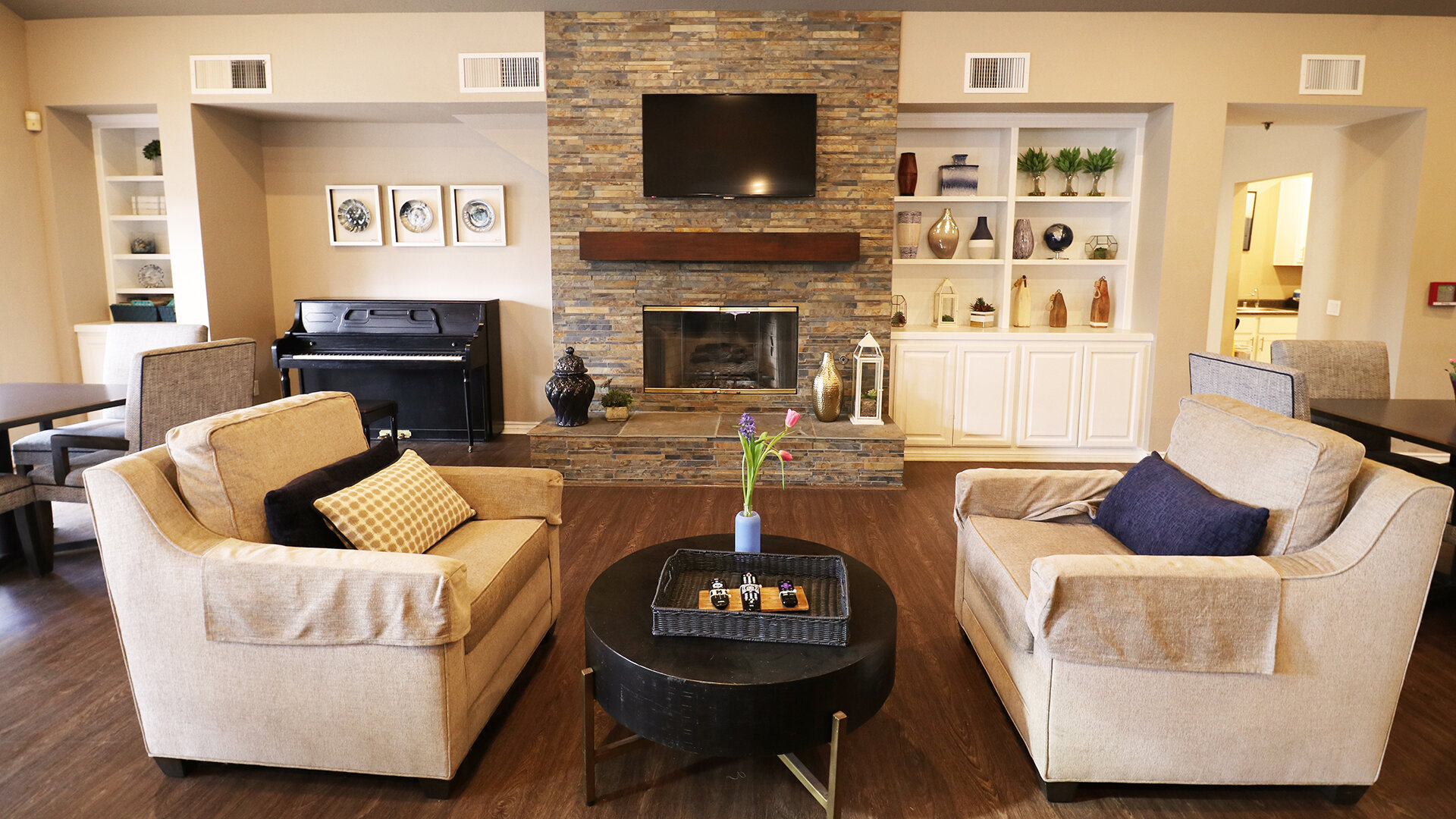 Seasons Senior Apartments Amenities