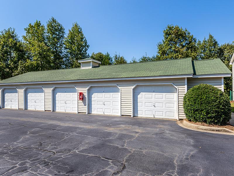 Garages | Willowbrook Apartments in Greenville, SC