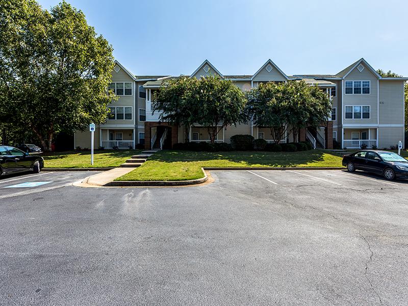 Building Exterior | Willowbrook Apartments Near Me in Greenville, SC