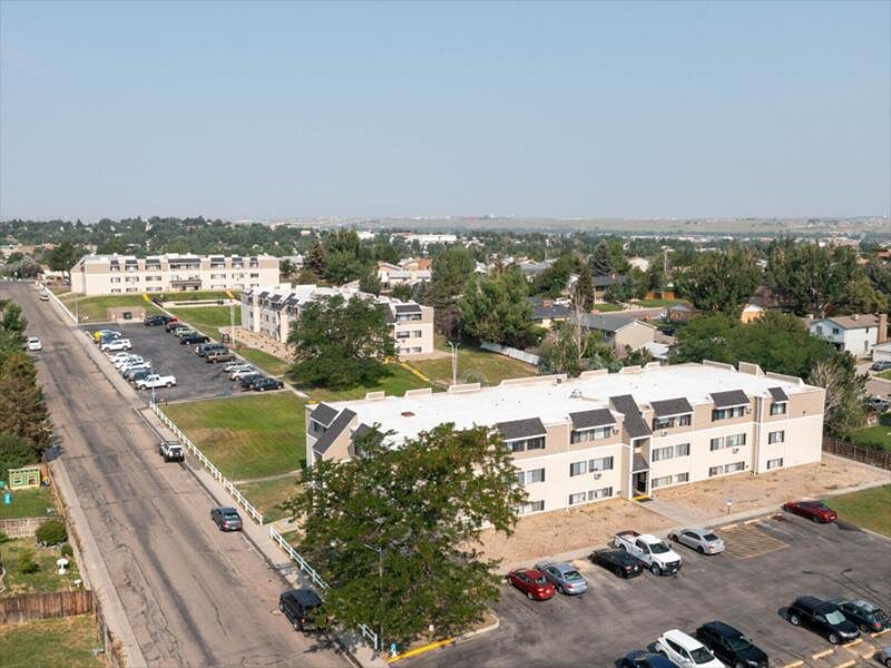 Building Exterior | Alpine Meadows