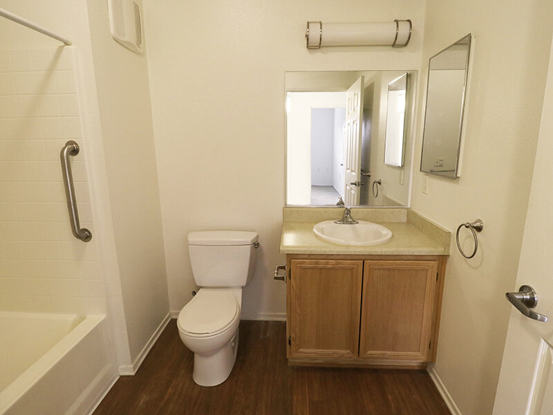 Bathroom | Seasons II