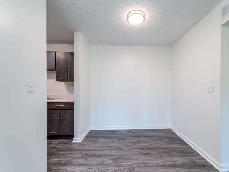 Kitchen & Dining Area | Bridgeview Village in Charleston, SC