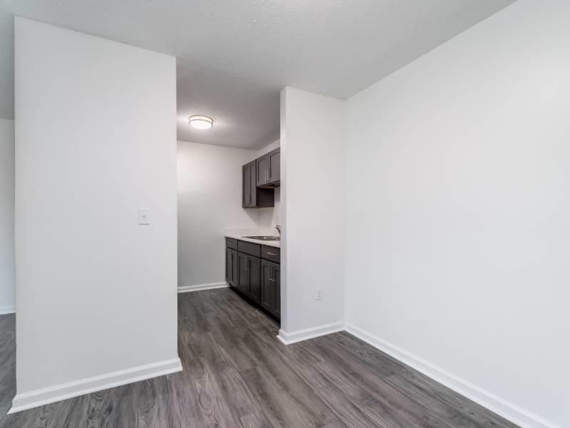 Kitchen | Bridgeview Village Apartments in Charleston, SC