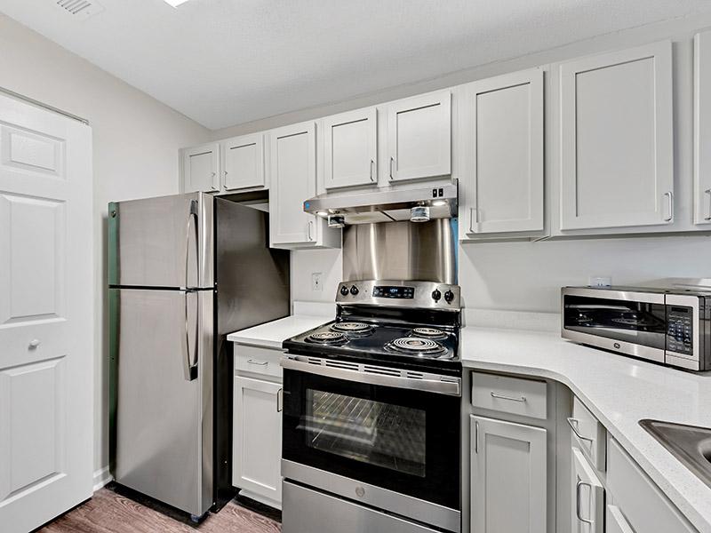 Stainless Steel Appliances | Osprey Place Apartments in North Charleston, SC