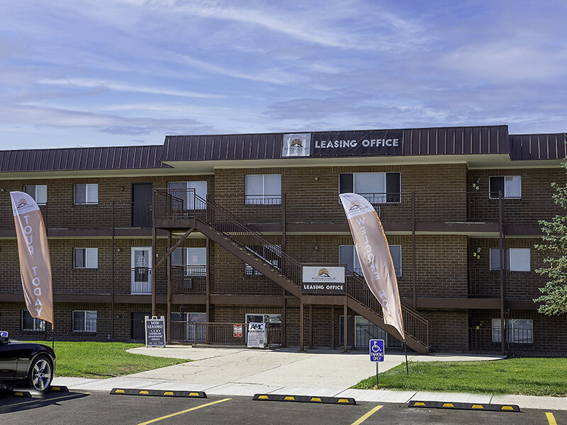 Exterior | White Mountain Apartments in Rock Springs, WY