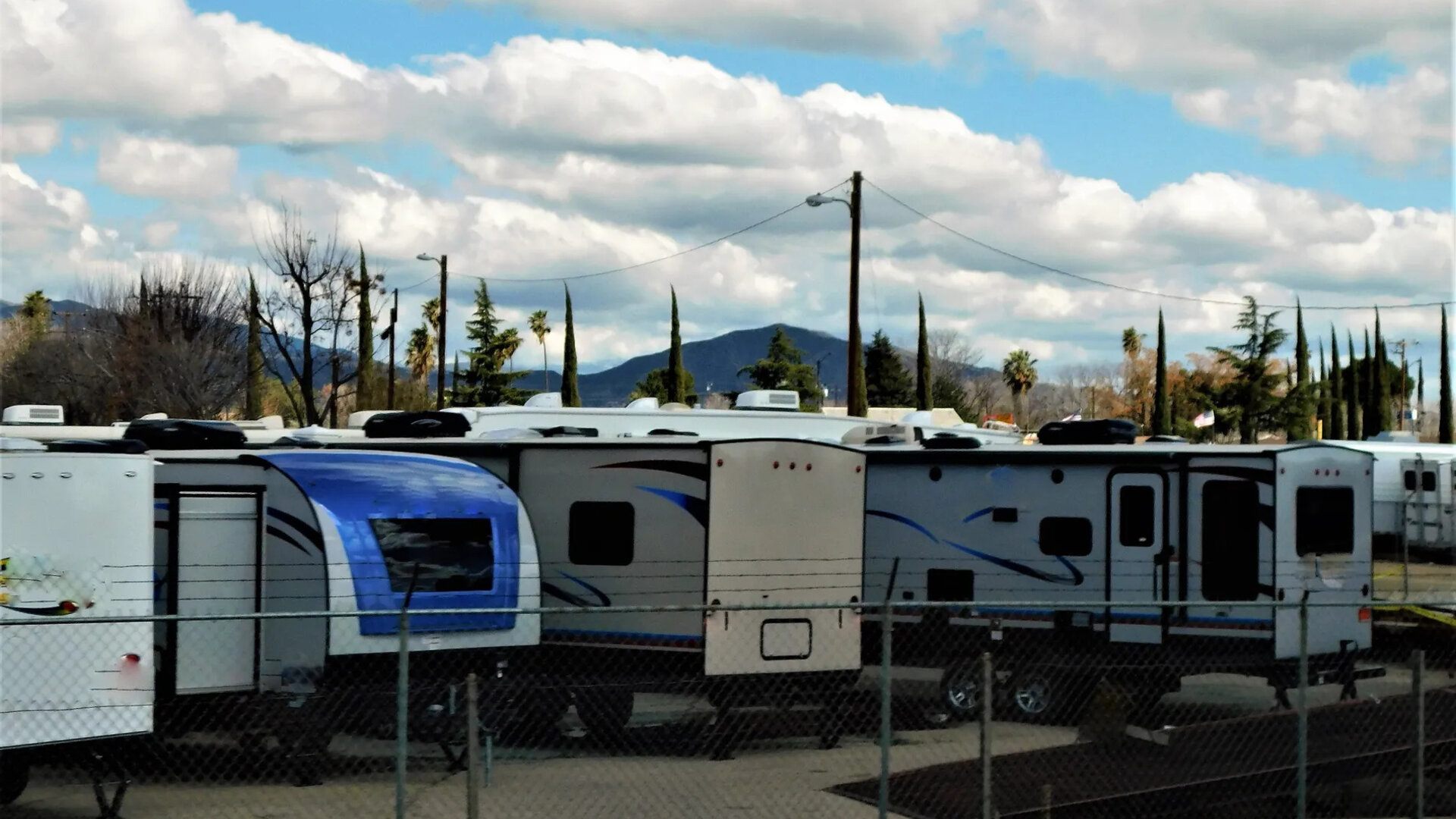 White Mountain Apartments Storage Options