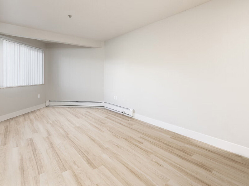 Spacious Room | Mountain Manor