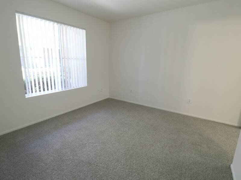 Living Room | Harmony Court Senior Living