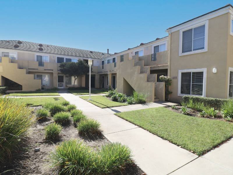 Exterior | Harmony Court Senior Living