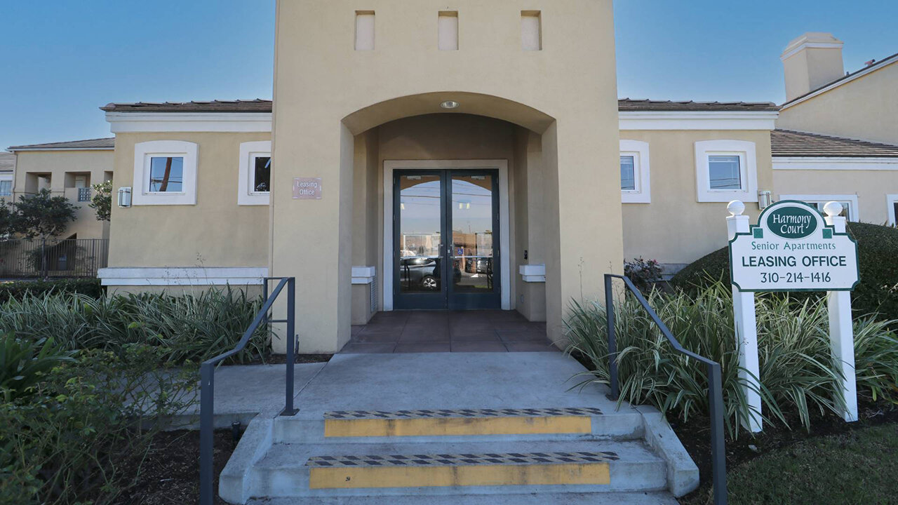 Harmony Court Senior Living Apartments Neighborhood