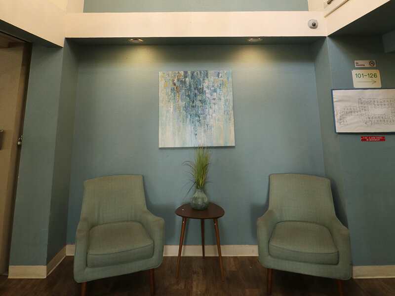 Clubhouse Seating | Valley Village