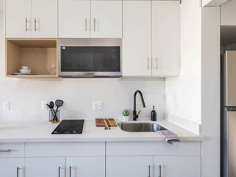 Modern Cabinetry | Oslo on 6th Apartments