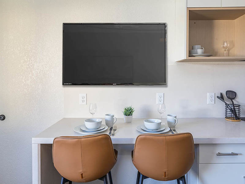 Built In Desk | Oslo on 6th Apartments
