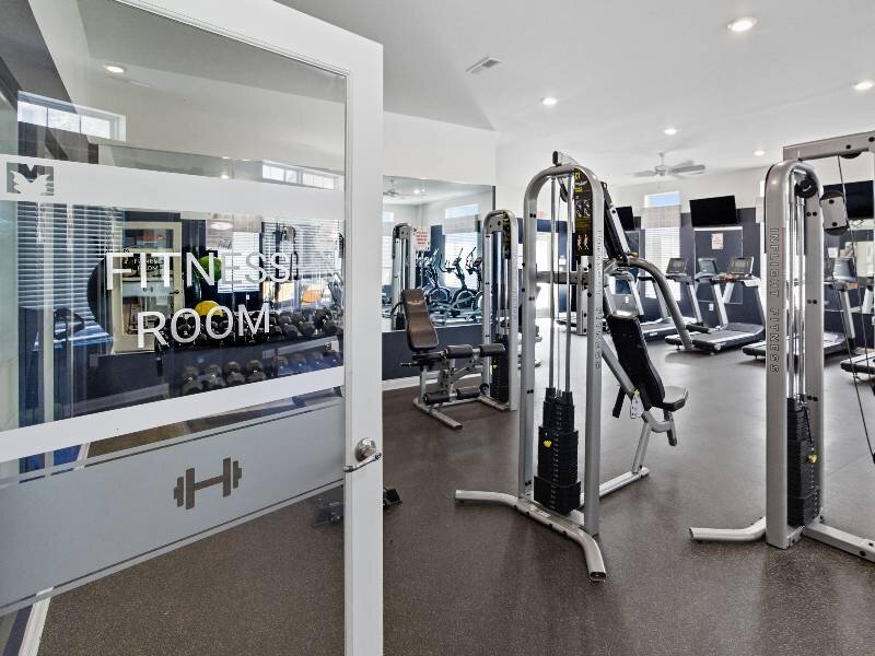 Apartments with a Gym | The Monarch on East Broad Apartments