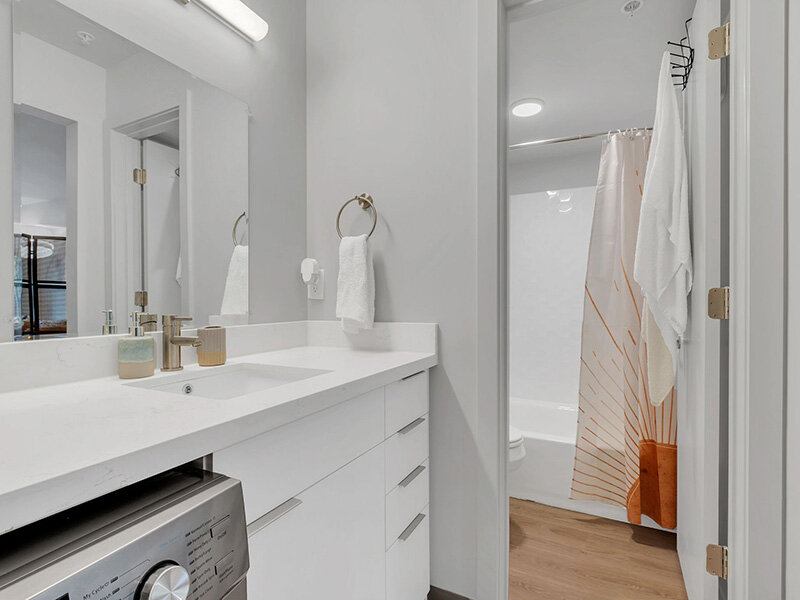 Bathroom | The Oslo Apartments
