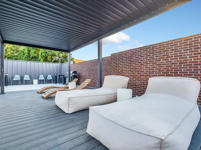 Shaded Seating | The Oslo Apartments