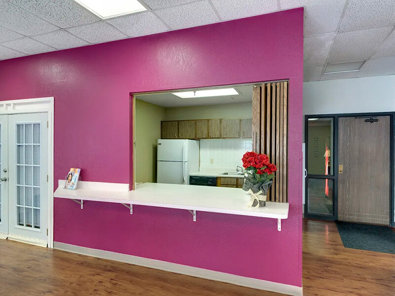 Large Kitchen | Lenox Place