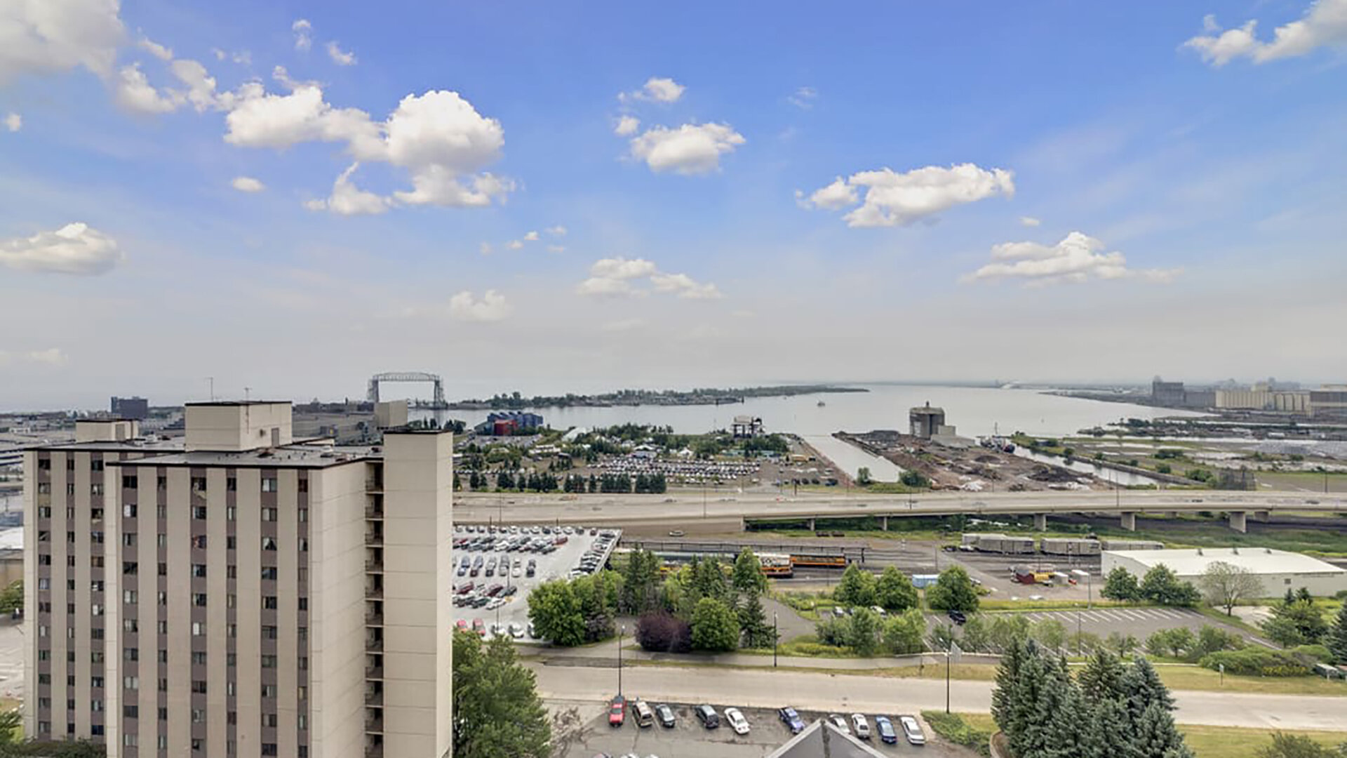 Lenox Place Apartments in Duluth, MN