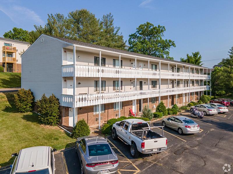 Exterior | Village Hill Apartments in Charleston, WV