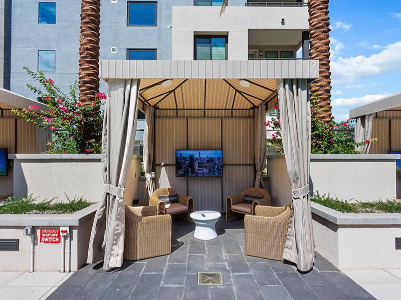 Multiple Private Cabanas for Single and Multi Party Use | SeventyOne15 McDowell