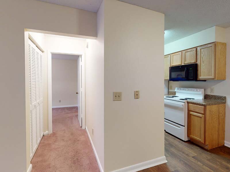Hallway | Holiday Cove in Forsyth, GA