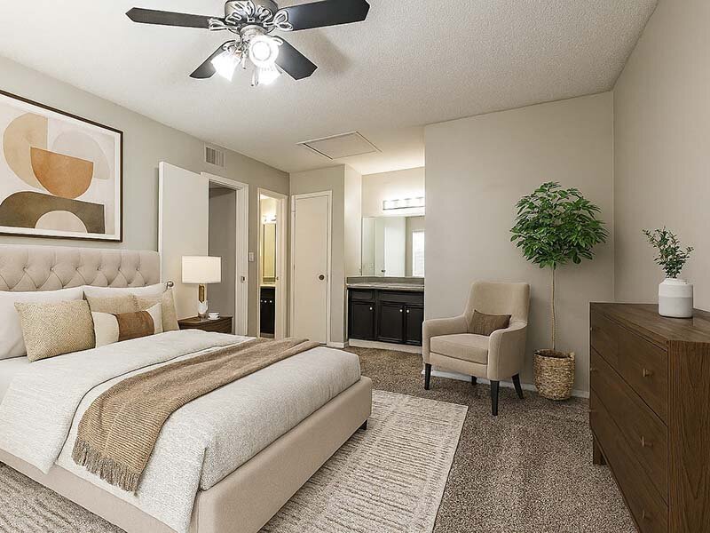 Bedroom with Ceiling Fan | Timber Pointe Apartments