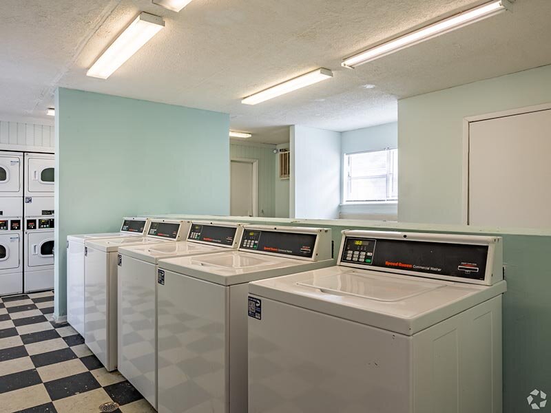 Laundry | Timber Pointe