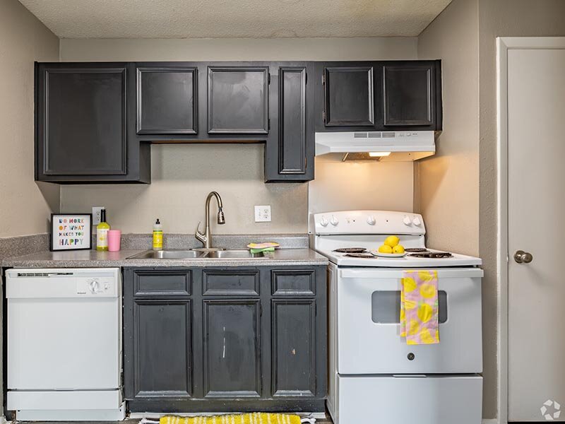 Kitchen Appliances | Timber Pointe