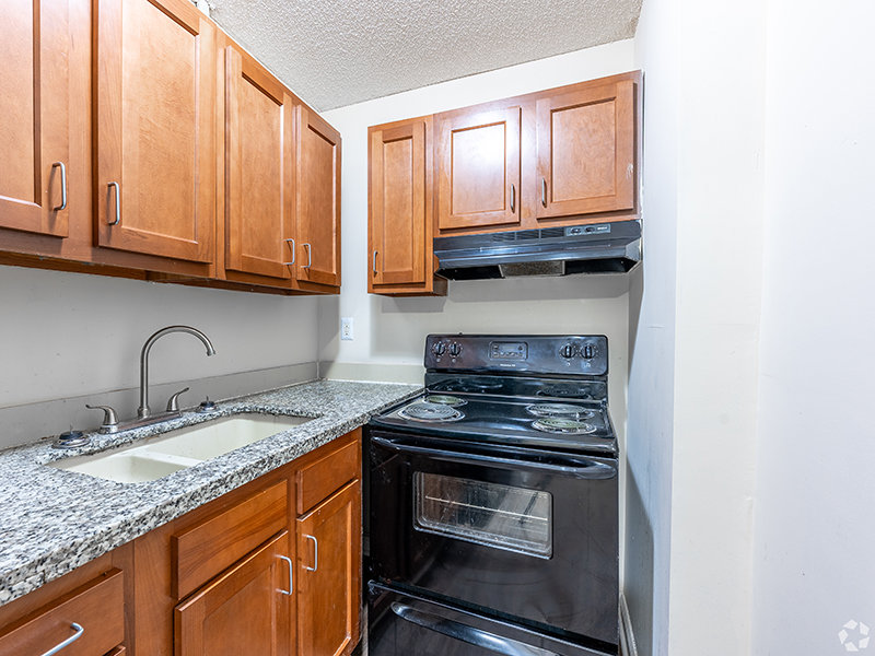 Kitchen | The Regency Apartments