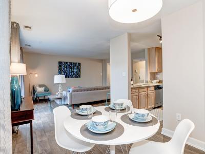 Dining Area | Ellicott Grove